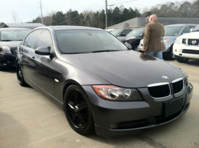 2006 BMW 325  i