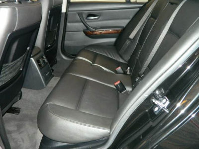 2006 BMW 325 xi