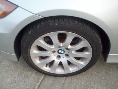 2006 BMW 325 xi
