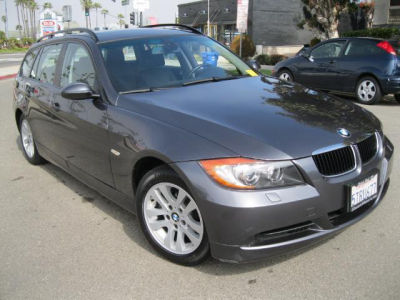 2006 BMW 325  xiT