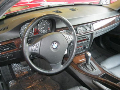 2006 BMW 325  xiT
