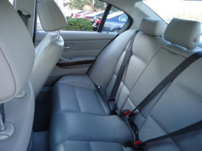 2006 BMW 325 i