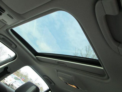 2006 BMW 325 i