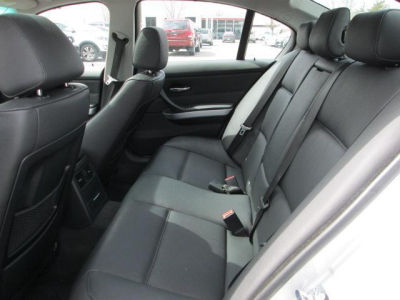 2006 BMW 325 i