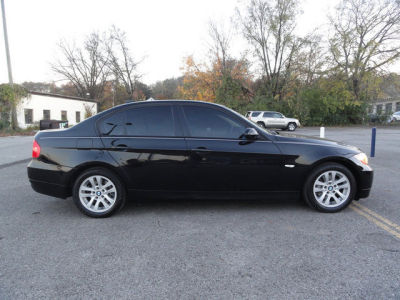 2006 BMW 325  i