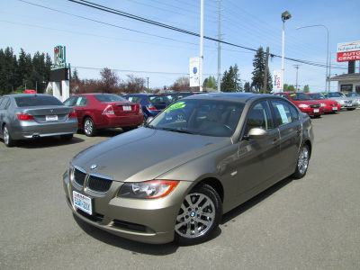 2006 BMW 325  i