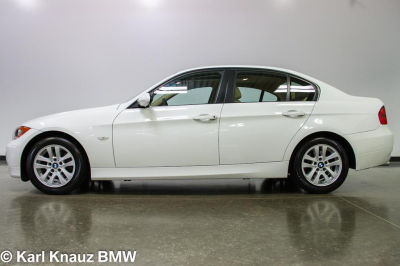2006 BMW 325  i