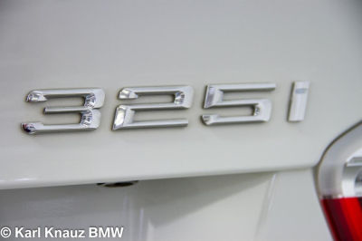 2006 BMW 325  i