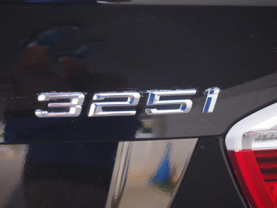 2006 BMW 325 i