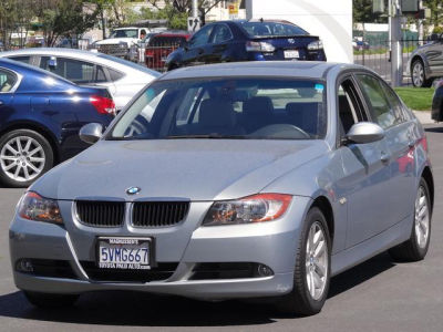 2006 BMW 325  i