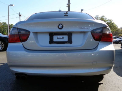 2006 BMW 325  i