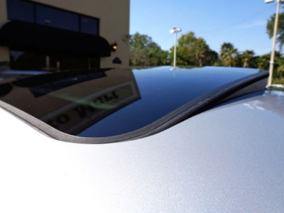 2006 BMW 325  i