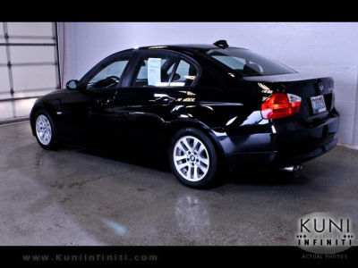 2006 BMW 325 i