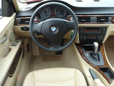 2006 BMW 325 i