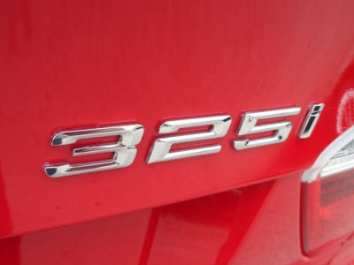 2006 BMW 325 i