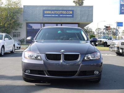 2006 BMW 325  i