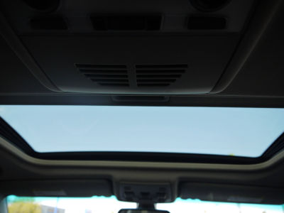 2006 BMW 325  i