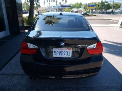 2006 BMW 325 i
