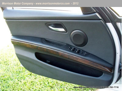 2006 BMW 325  i