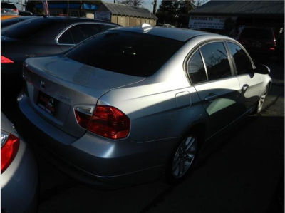 2006 BMW 325 i