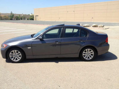 2006 BMW 325  i