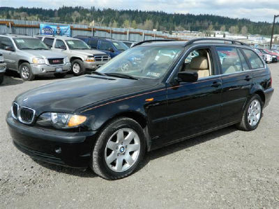 2004 BMW 325  xiT