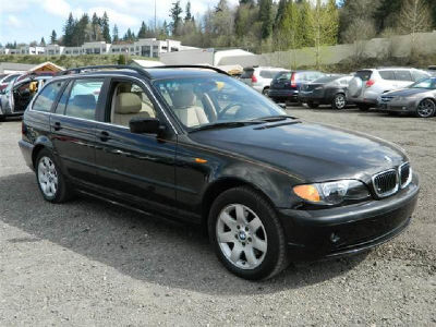 2004 BMW 325  xiT