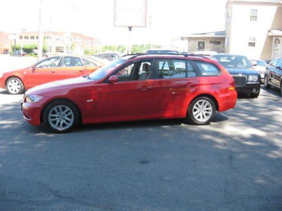 2006 BMW 325  xiT