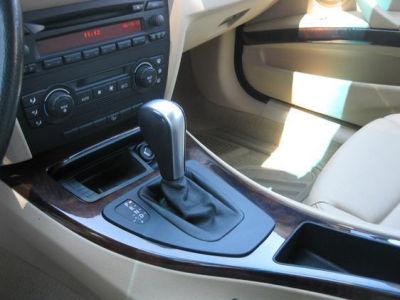 2006 BMW 325  xiT