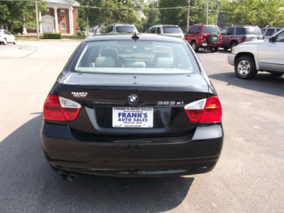 2006 BMW 325 xi