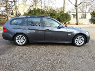 2006 BMW 325  xiT