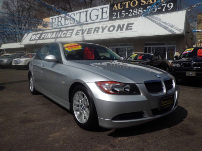 2006 BMW 325  i