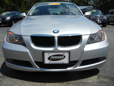 2006 BMW 325  i