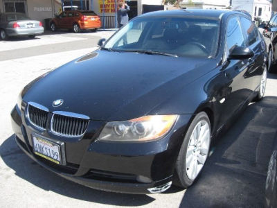 2006 BMW 325  i