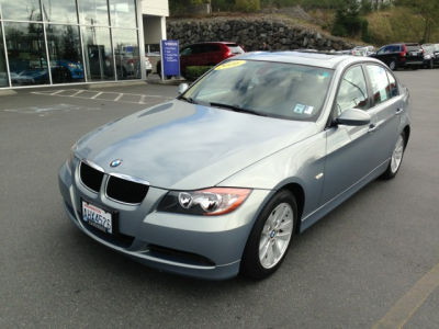 2006 BMW 325  i