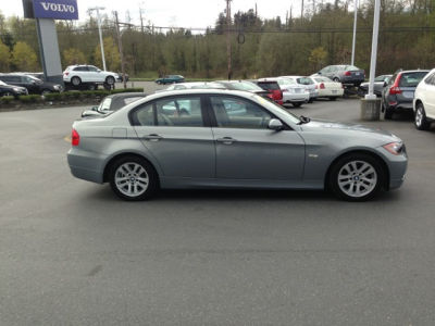 2006 BMW 325  i