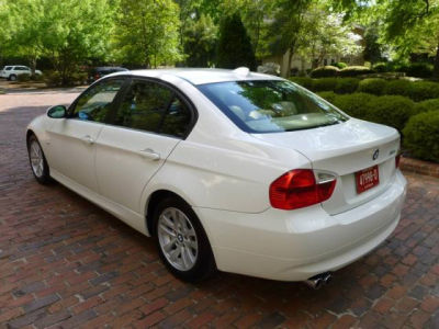 2006 BMW 325  i