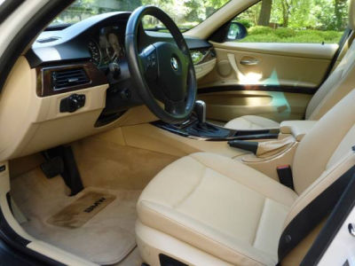 2006 BMW 325  i