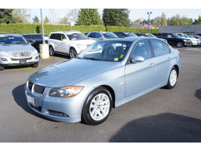 2006 BMW 325  i