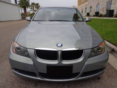 2006 BMW 325  i