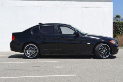 2006 BMW 325  i
