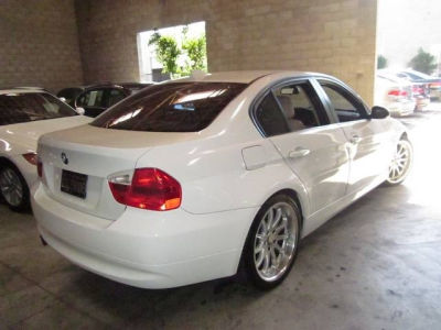2006 BMW 325 i