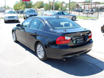 2006 BMW 325  xi