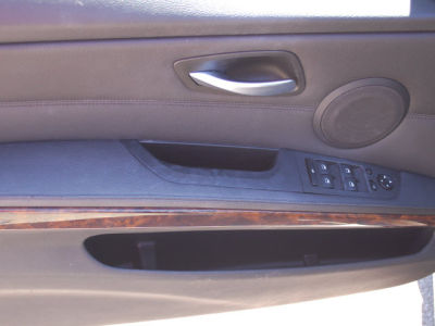 2006 BMW 325  xi