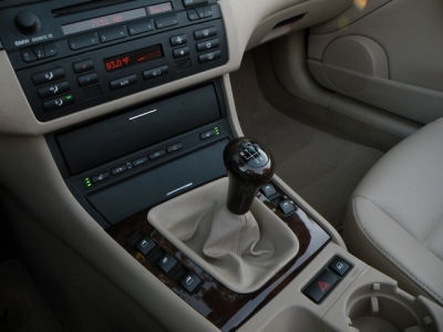 2005 BMW 325  Ci