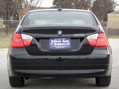2006 BMW 325 i