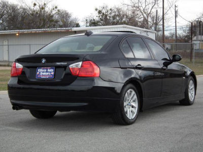 2006 BMW 325 i