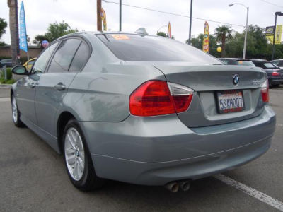 2006 BMW 325 i