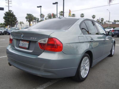 2006 BMW 325 i