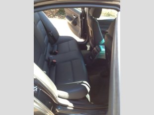 2006 BMW 325  i